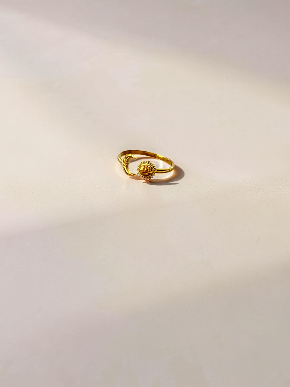 PIERA | Facettierter Ring