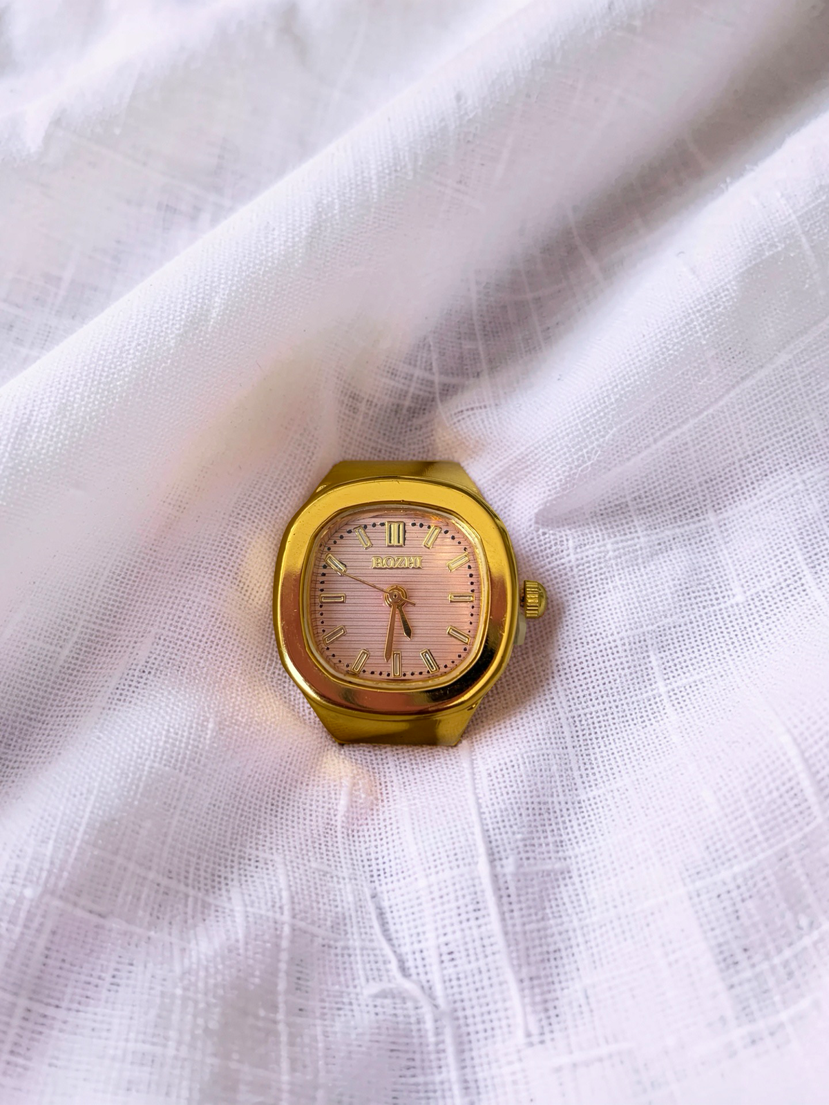 VAREL Ring-Uhr | Stilvoll Ring