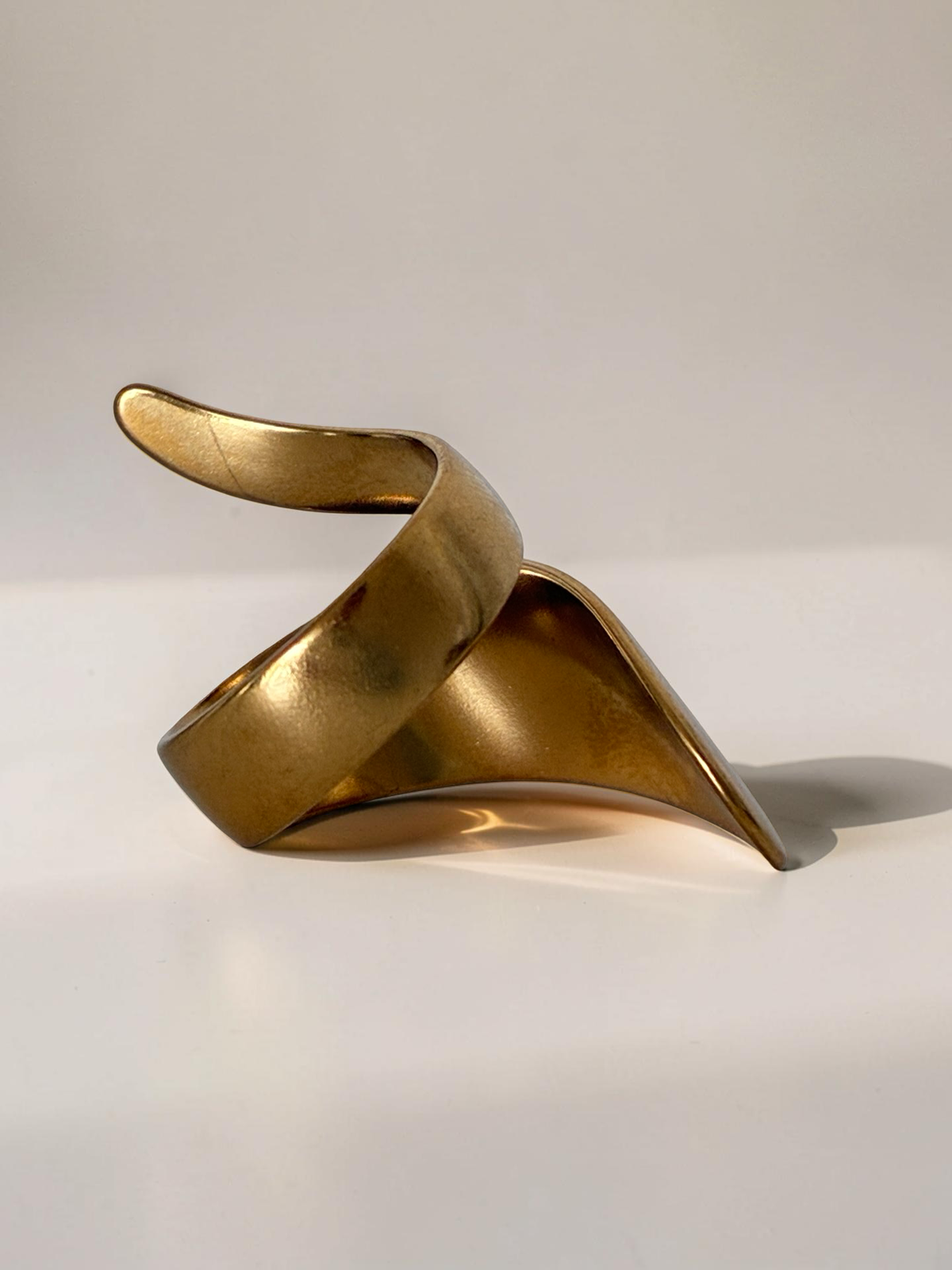 MERI Ring | Moderner Verstellbarer Ring | 18 k