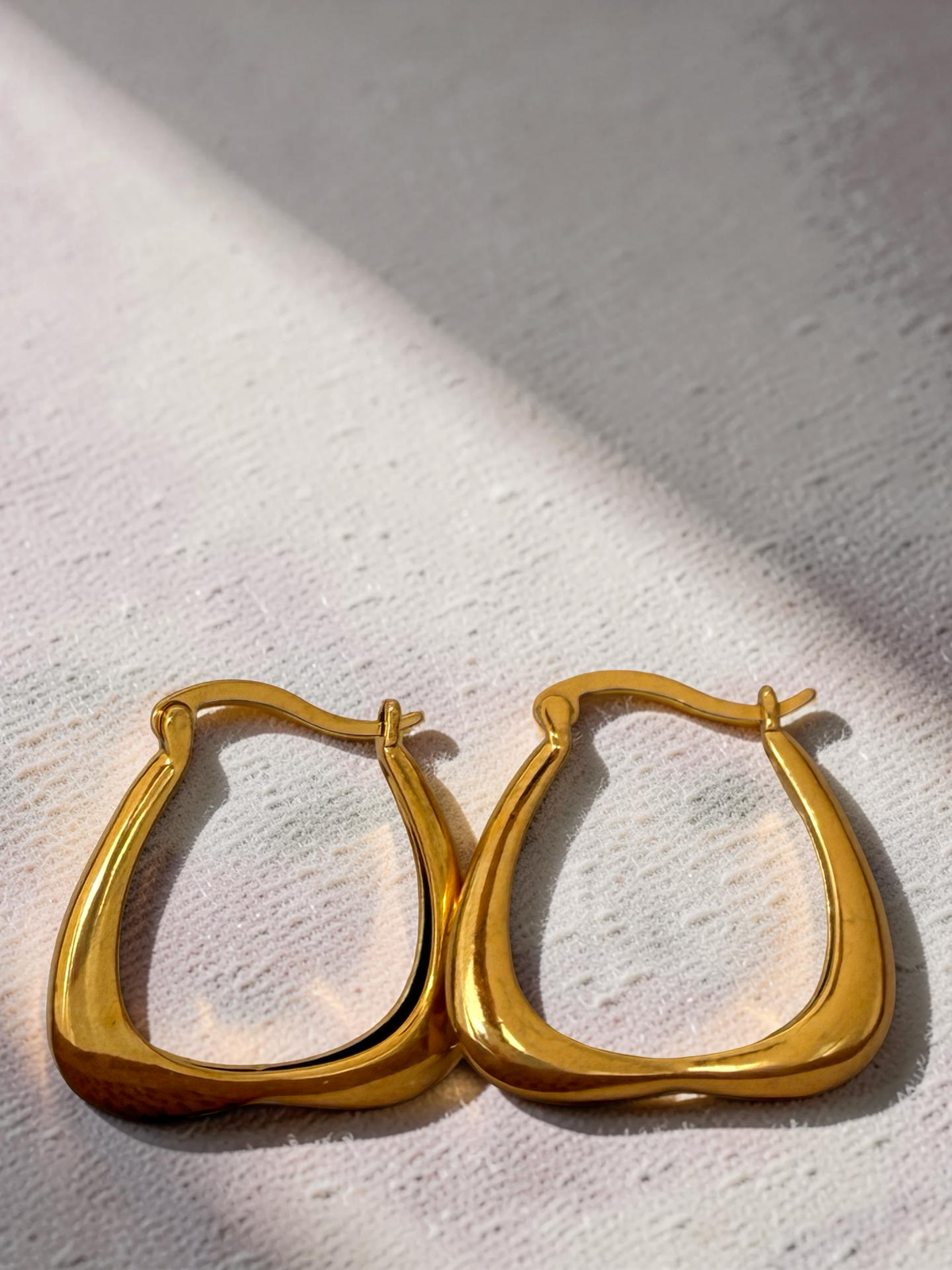 SORYA Ohrringe | Vielseitige Ohrringe | 18k