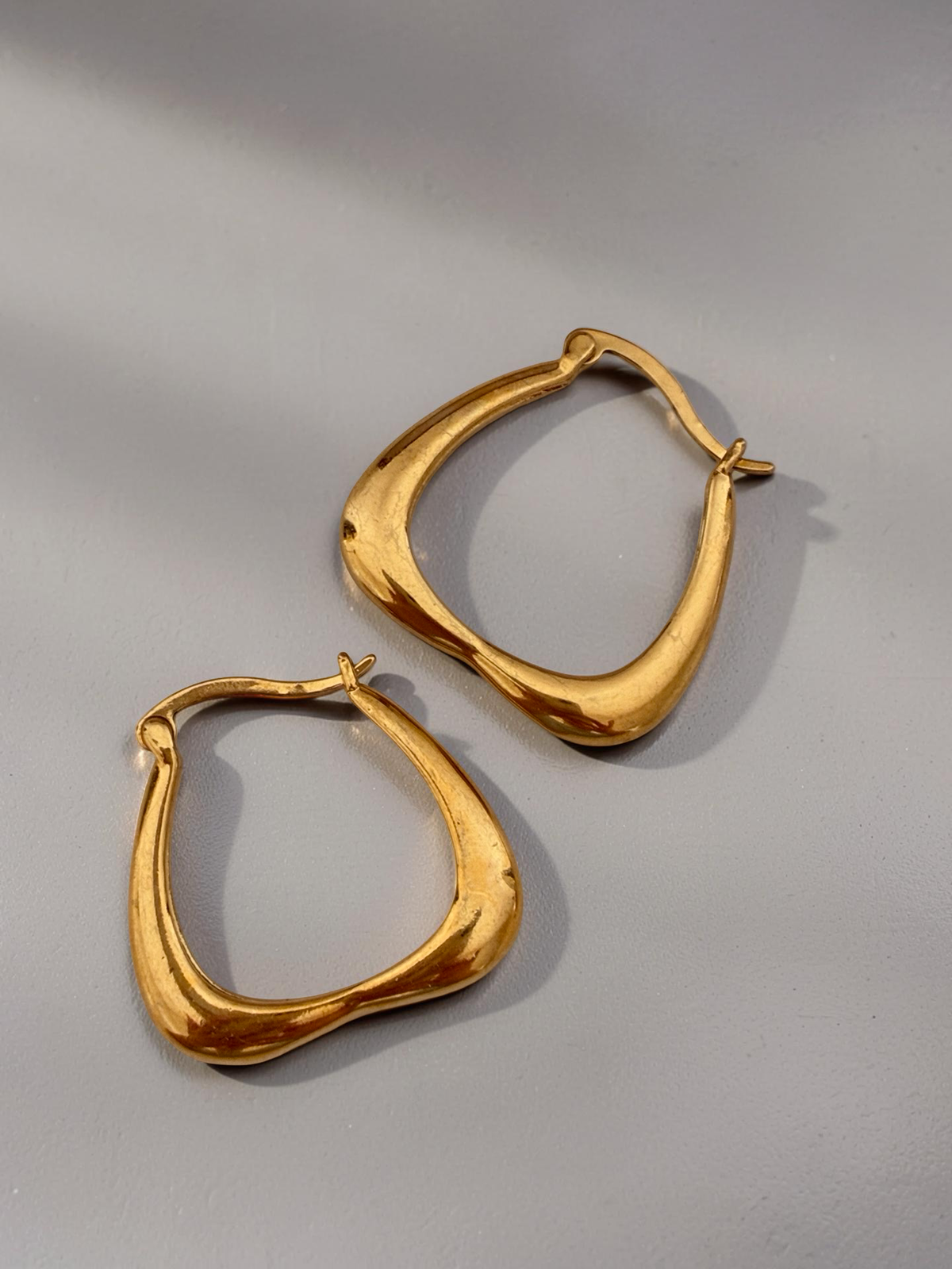 SORYA Ohrringe | Vielseitige Ohrringe | 18k