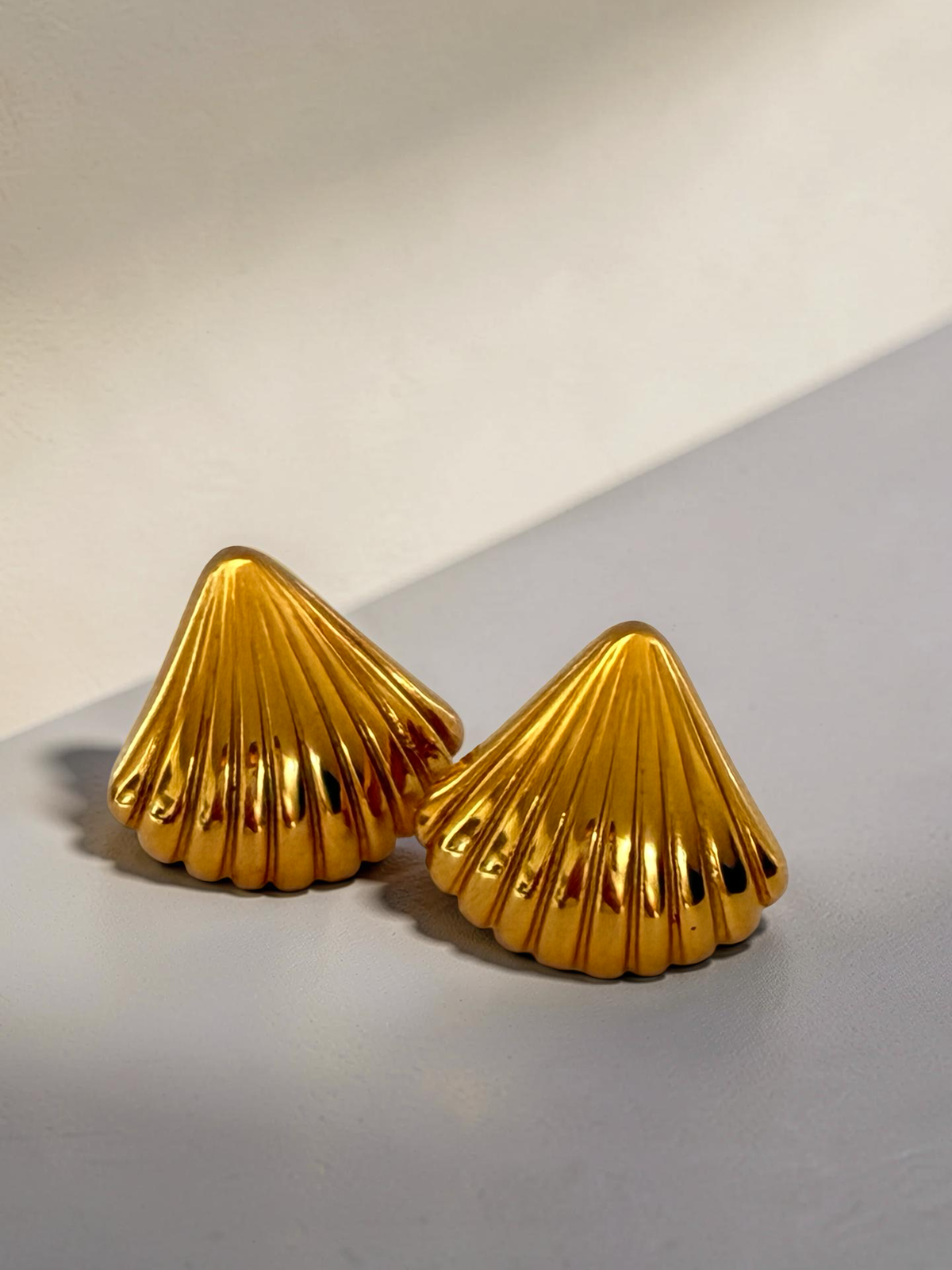 LÉONARA Ohrstecker | Alltagsohrringe