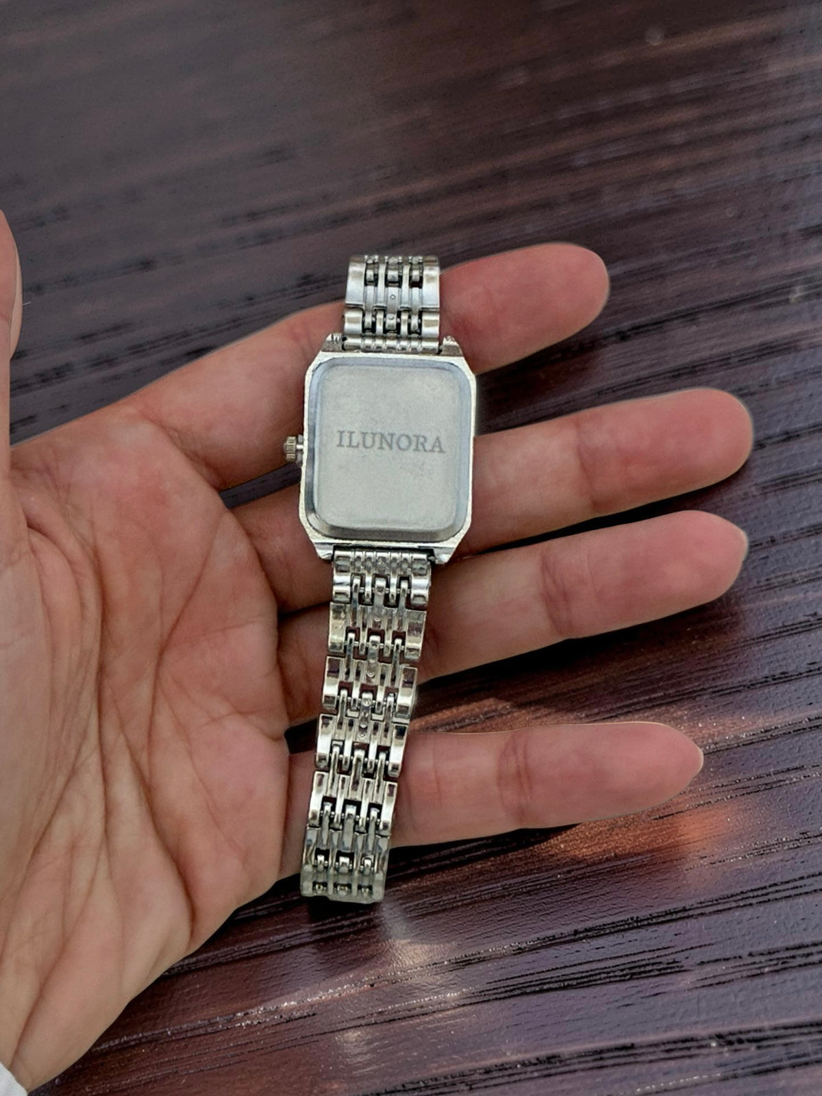 MONÉRA Elegante Damenuhr