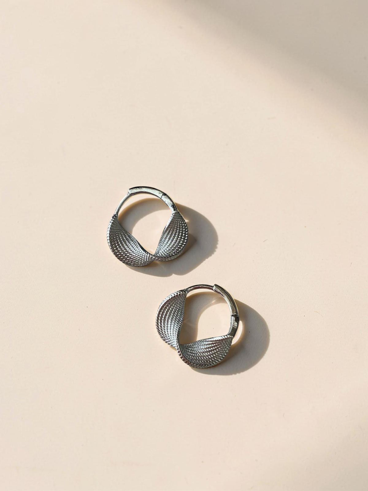 AVIDA Creolen | Moderne Ohrringe | 925 Sterling Silber