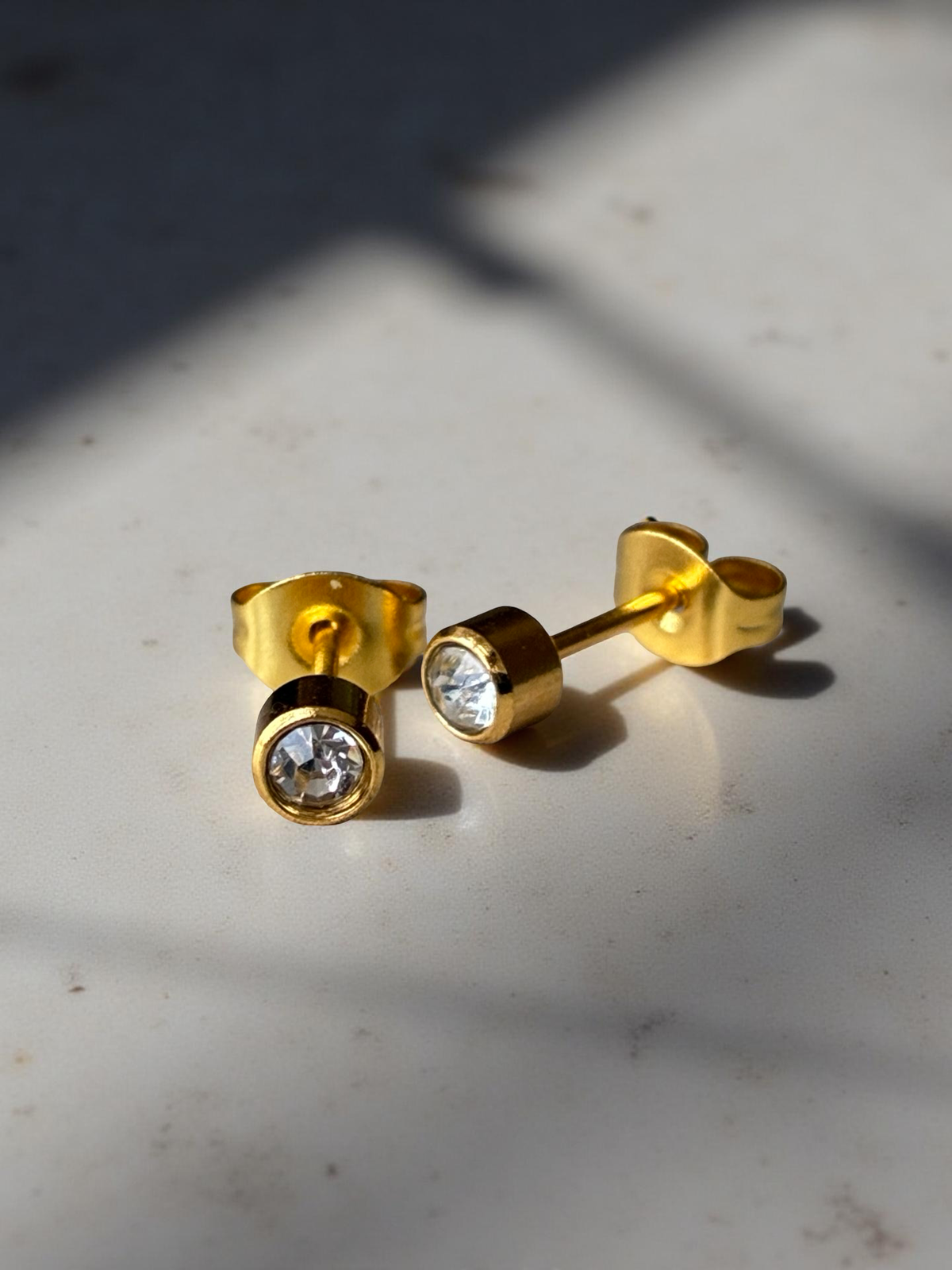 LAVIVA Ohrstecker | Klassische Zirkonia-Ohrstecker